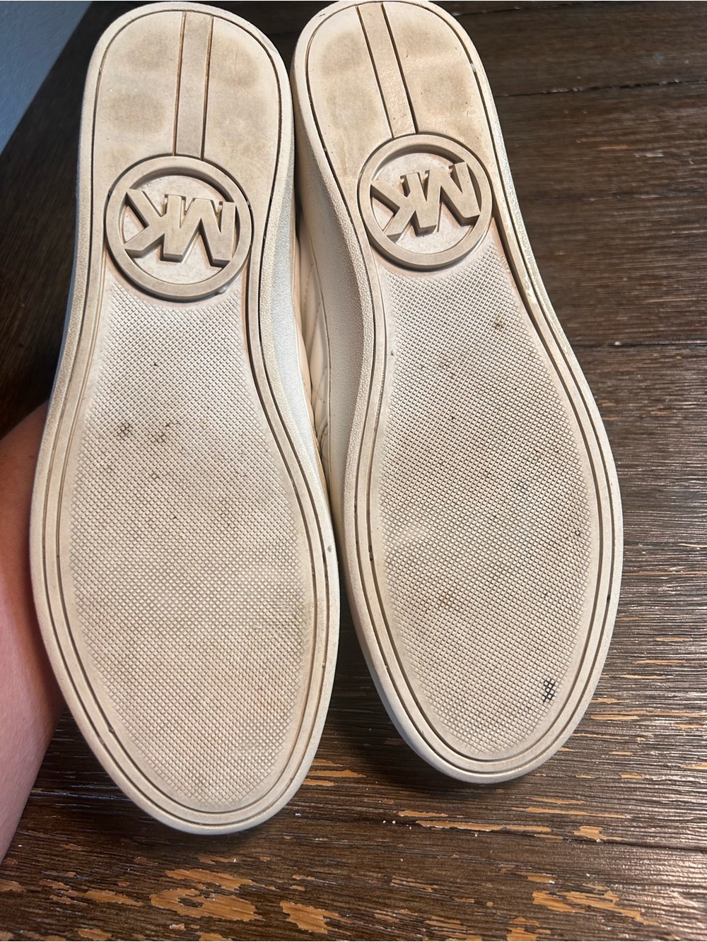 Michael Kors white slip on sneakers size 10 - Picture 7 of 8